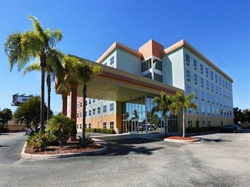 Allure Suites Of Fort Myers Bagian luar foto